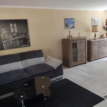 Dom Nad Jeziorem Strazym Zbiczno Exteriér fotografie